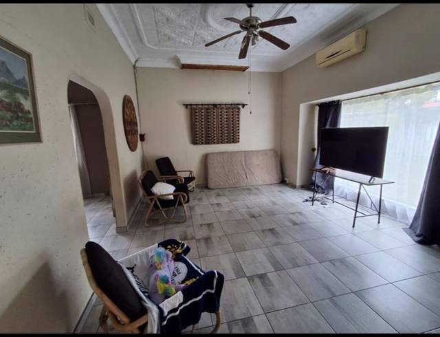 4 BEDROOM HOUSE FOR SALE IN BRENTHURST